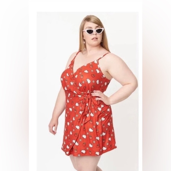 NWT Unique Vintage hello Kitty romper with head scarf size 5XL - Picture 1 of 5